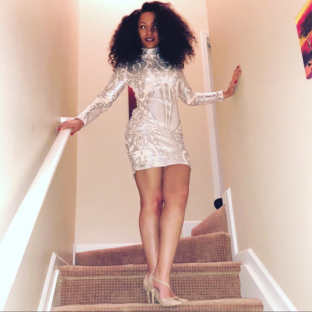 THEE DRESS